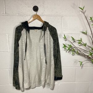 Hem & Thread Boutique Women’s Hoodie Cardigan Sweatshirt | New Without Tags